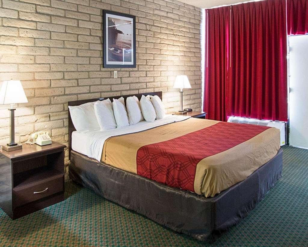 Econo Lodge San Angelo Habitación foto