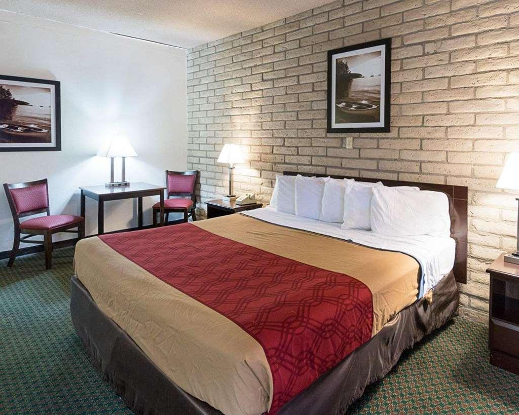 Econo Lodge San Angelo Habitación foto